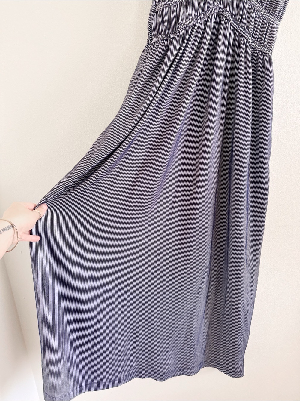 Time and Tru Sleeveless V-Neck Maxi Dress in Slate Blue XS - Picture 3 of 5